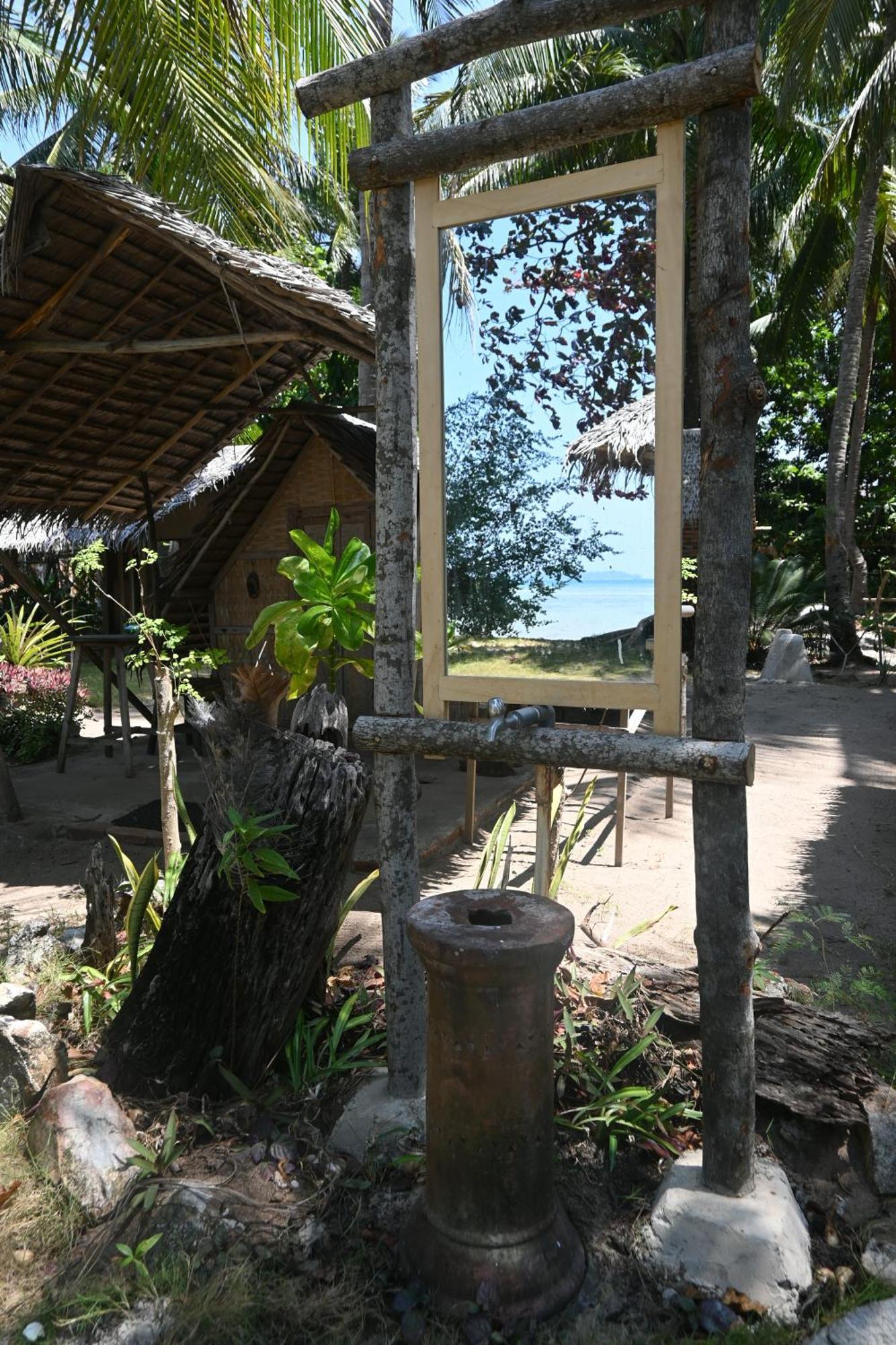Bunga Jabe Villa Karimunjawa Luaran gambar