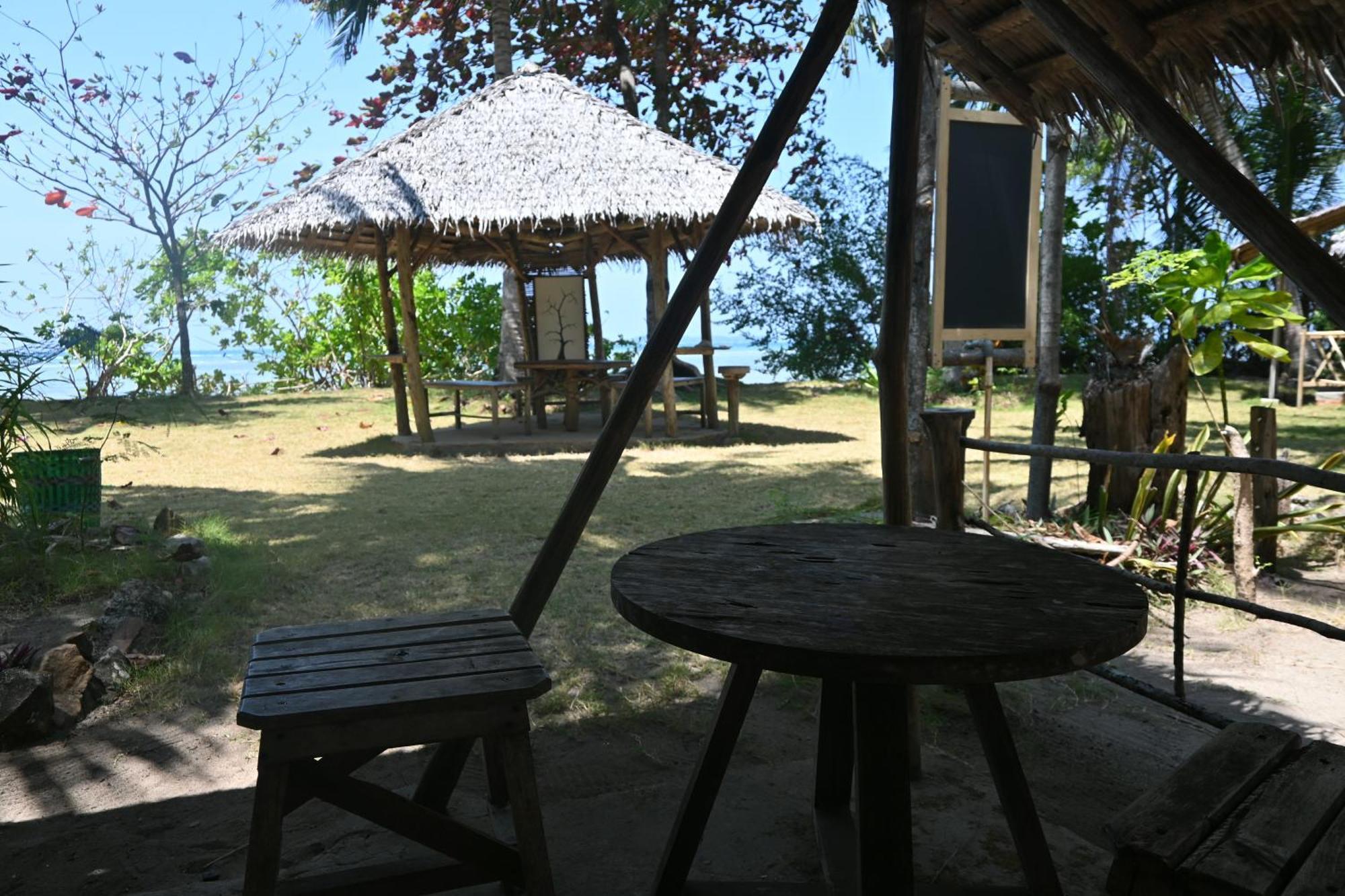 Bunga Jabe Villa Karimunjawa Luaran gambar