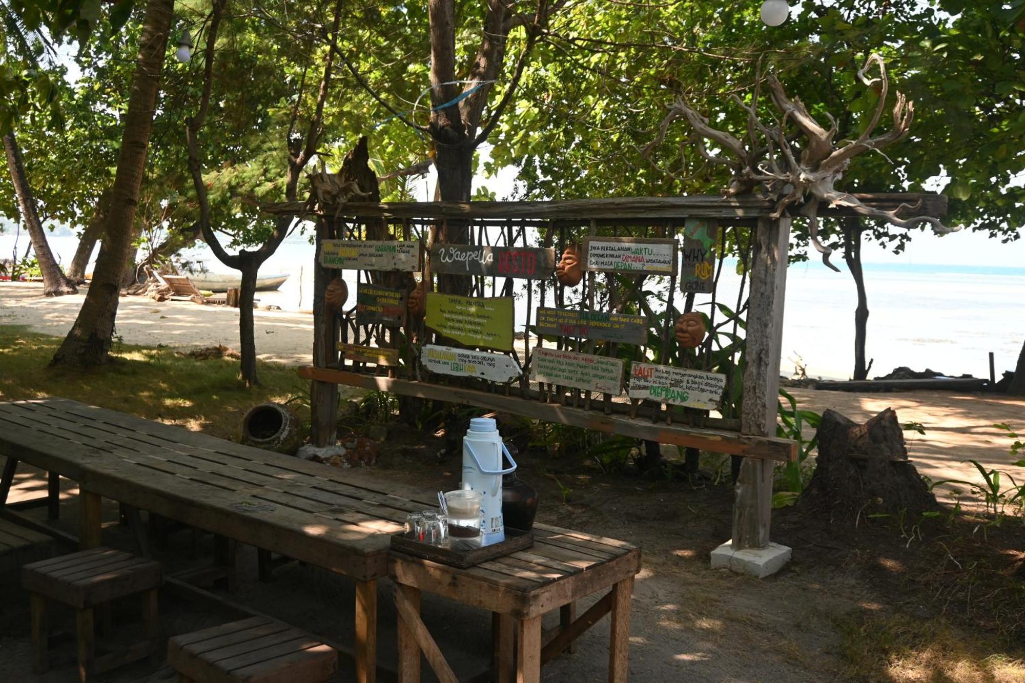 Bunga Jabe Villa Karimunjawa Luaran gambar