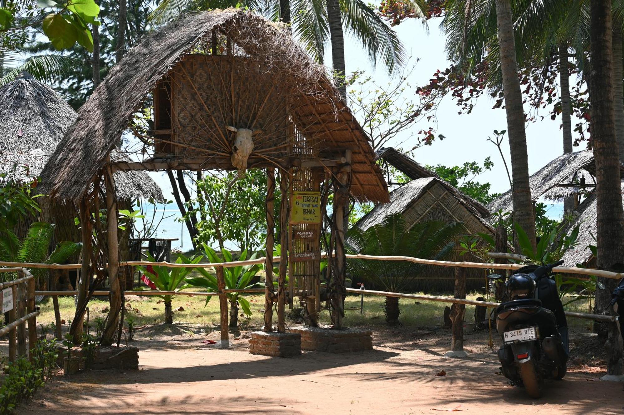 Bunga Jabe Villa Karimunjawa Luaran gambar